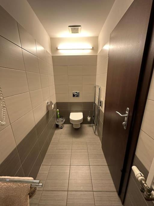 Apartman Priamo Na Hlavnej Ulici Košice Exteriör bild
