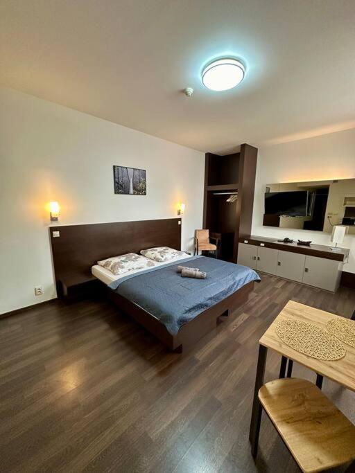 Apartman Priamo Na Hlavnej Ulici Košice Exteriör bild
